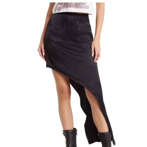 NEW TOPSHOP NORDSTROM Side Drape Satin Miniskirt Size 2 - Picture 1 of 7